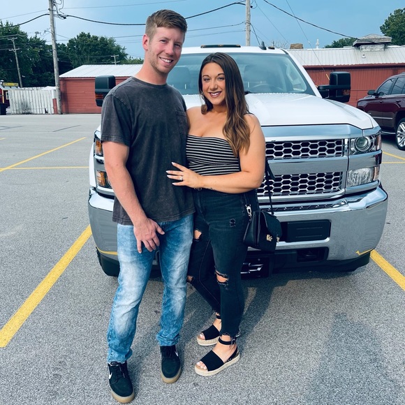 Meet your Posher, Savannah - Picture 2 of 4